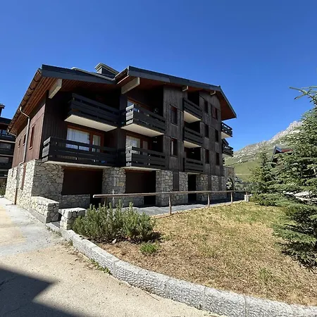 Cosy Avec Acces Pistes Et Commerces, Balcon, Parking, Animaux Ok! - Fr-1-355-24 Daire