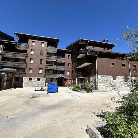 Cosy Avec Acces Pistes Et Commerces, Balcon, Parking, Animaux Ok! - Fr-1-355-24 *